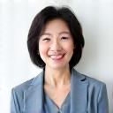 수석 여행 플래너 이 순천의 미소 짓는 전문적인 사진